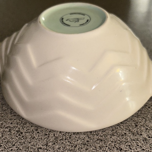 Anthropologie 1 cup measuring ceramic bowl with spout - Picture 6 of 8